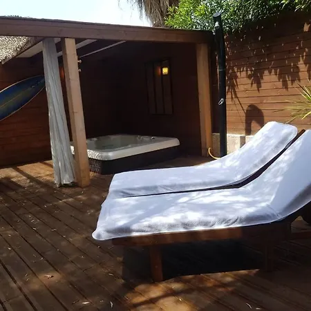 Studio Jacuzzi Prive A 8 Min A Pied De La Plage Apartment *