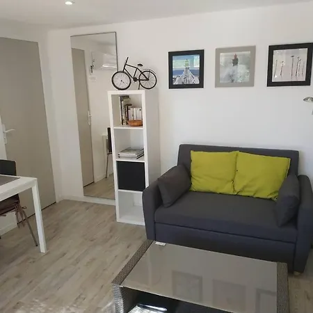 شقة Studio Jacuzzi Prive A 8 Min A Pied De La Plage *