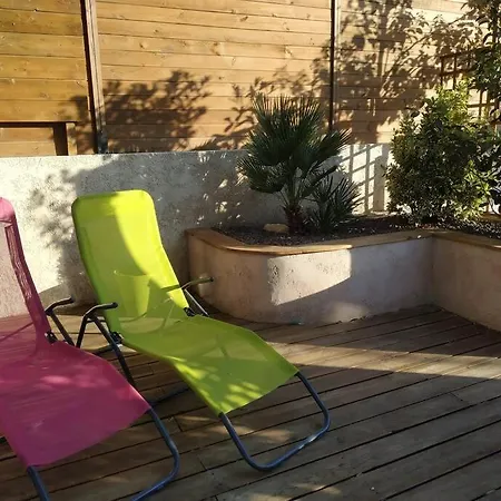 Studio Jacuzzi Prive A 8 Min A Pied De La Plage *