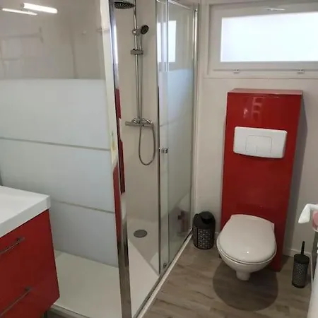 شقة Studio Jacuzzi Prive A 8 Min A Pied De La Plage لا سيوتا