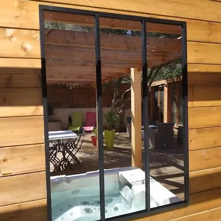 شقة Studio Jacuzzi Prive A 8 Min A Pied De La Plage
